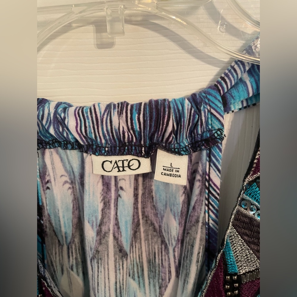 Blue, purple, white, blouse. With silver, blue brown beans. Form Cato. - Picture 3 of 3